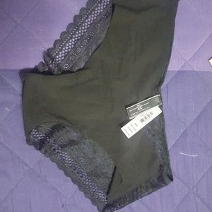 Victoria's Secrets Hiphugger Hipster NWT